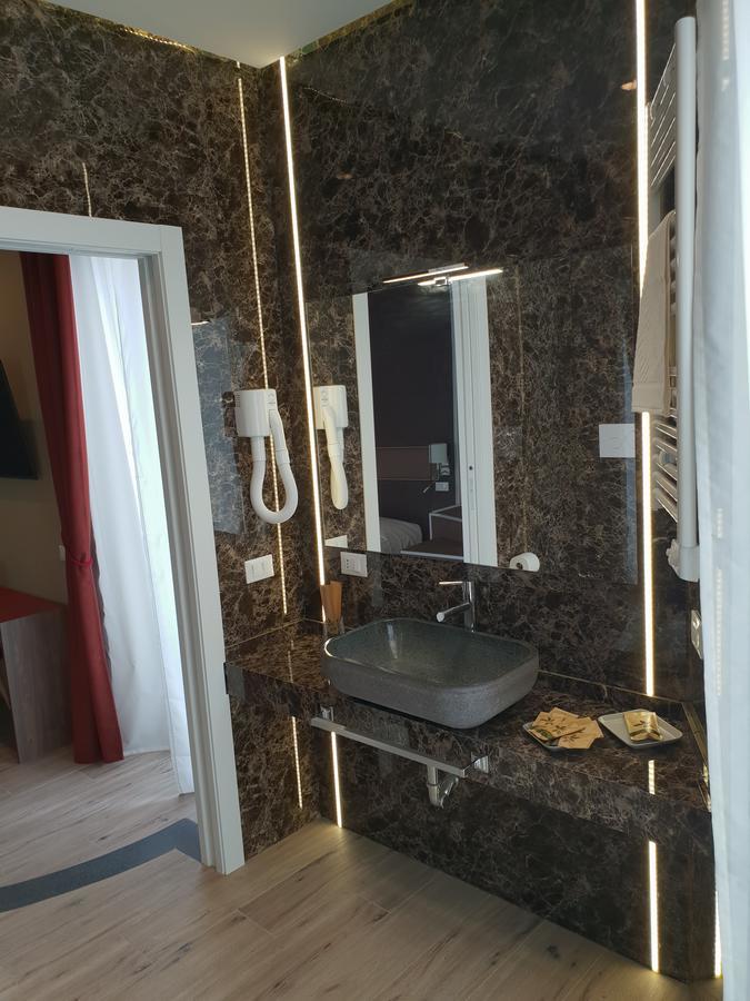 Th Luxury Rooms & Apartment Джардіні-Наксос Екстер'єр фото